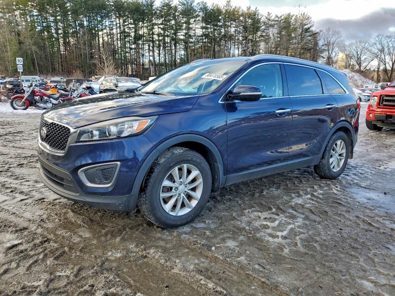 Photo 1 from auction – 2016 KIA SORENTO LX with VIN 5XYPG4A33GG041978