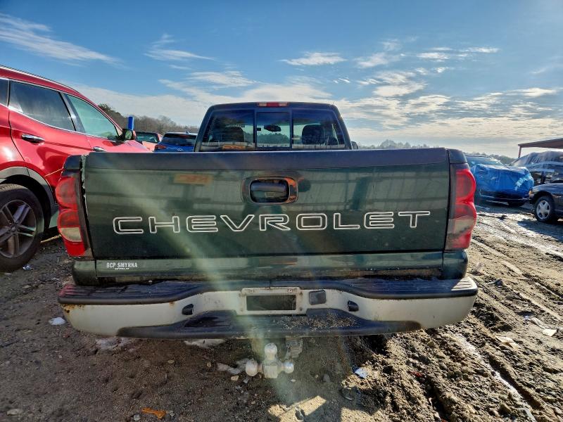 Photo 6 from auction – 2005 CHEVROLET SILVERADO with VIN 1GCEC14X05Z207842