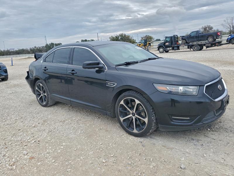 Photo 4 from auction – 2015 FORD TAURUS SHO with VIN 1FAHP2KT3FG159098