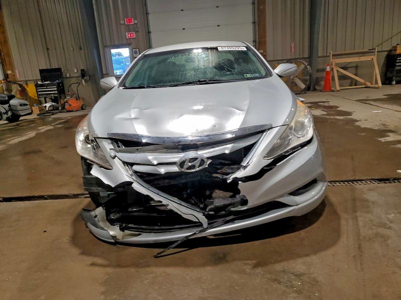 Photo 5 from auction – 2013 HYUNDAI SONATA with VIN 5NPEB4AC2DH644897