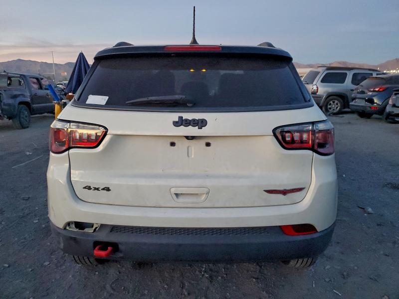 Photo 6 from auction – 2020 JEEP COMPASS with VIN 3C4NJDDB9LT166921
