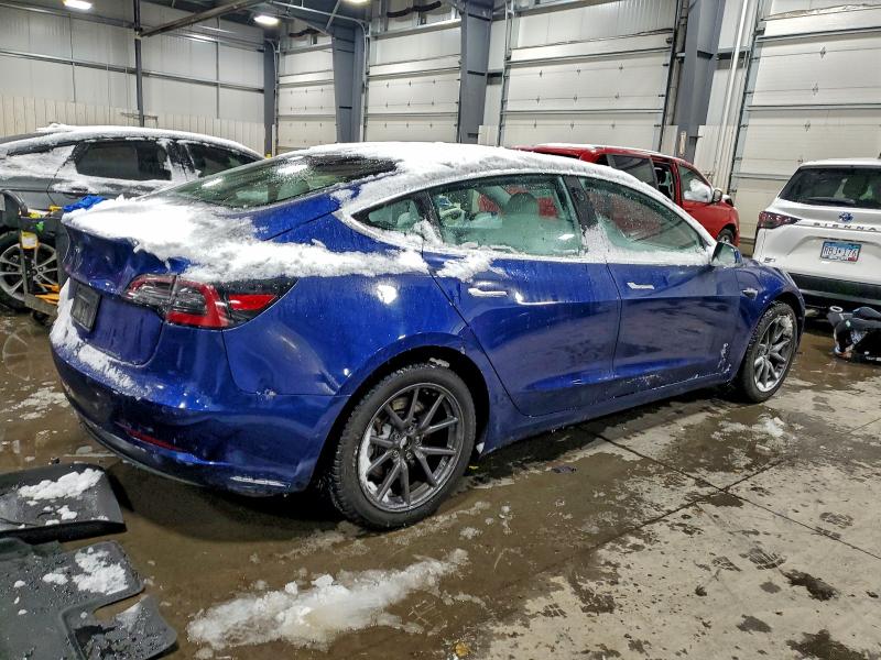 Photo 3 from auction – 2019 TESLA MODEL 3 with VIN 5YJ3E1EA1KF509153