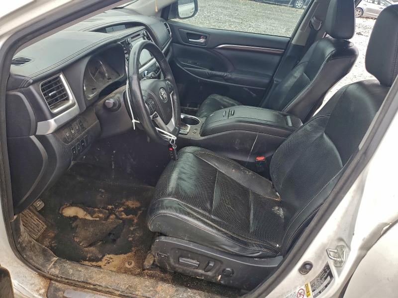 Photo 7 from auction – 2015 TOYOTA HIGHLANDER with VIN 5TDDKRFH6FS114913
