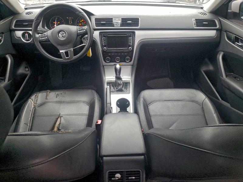 Photo 8 from auction – 2013 VOLKSWAGEN PASSAT with VIN 1VWBP7A36DC123714