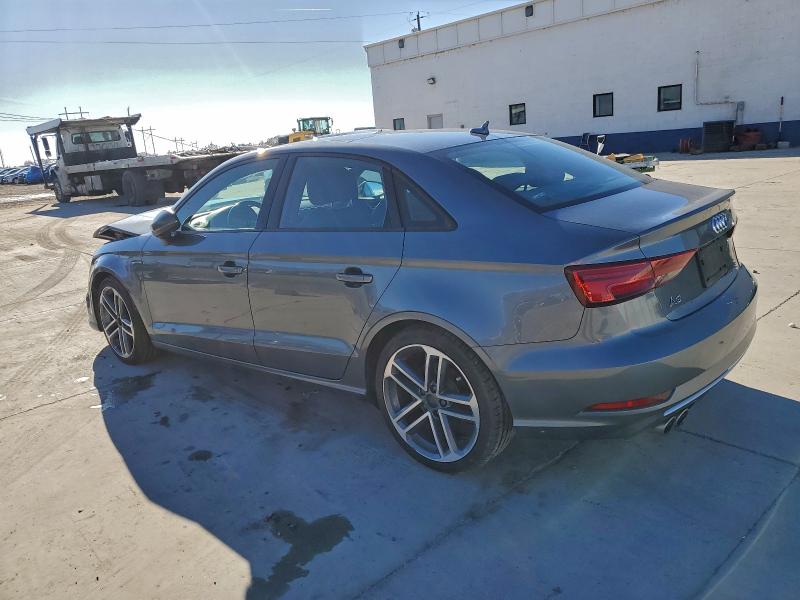 Photo 2 from auction – 2018 AUDI A3 PREMIUM with VIN WAUAUGFF2J1026945