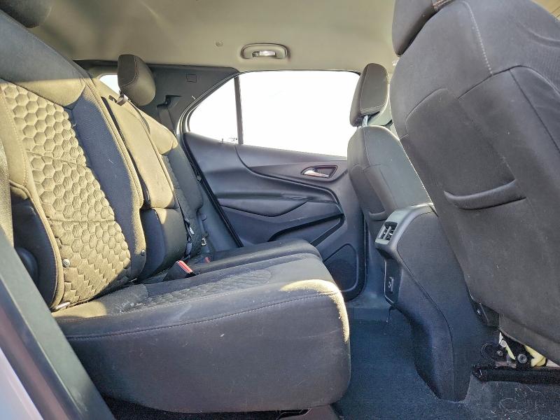 Photo 10 from auction – 2019 CHEVROLET EQUINOX LT with VIN 3GNAXKEV2KS559004