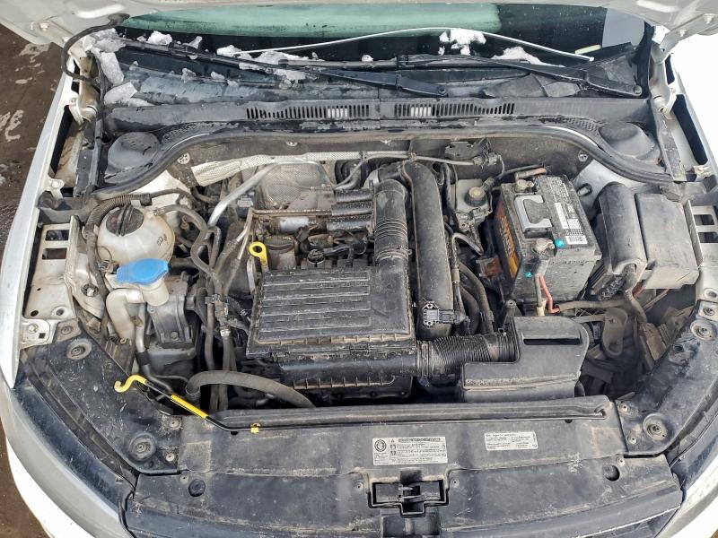 Photo 11 from auction – 2017 VOLKSWAGEN JETTA SE with VIN 3VWDB7AJ3HM233243