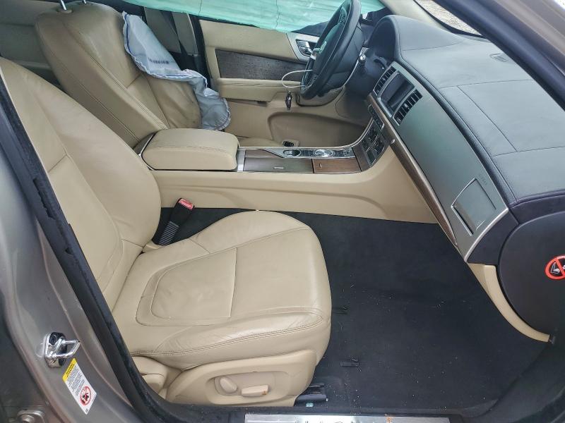 Photo 7 from auction – 2013 JAGUAR XF with VIN SAJWA0E76D8S66564