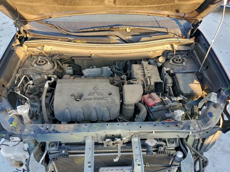 Photo 11 from auction – 2020 MITSUBISHI OUTLANDER with VIN JA4AZ3A36LZ021854