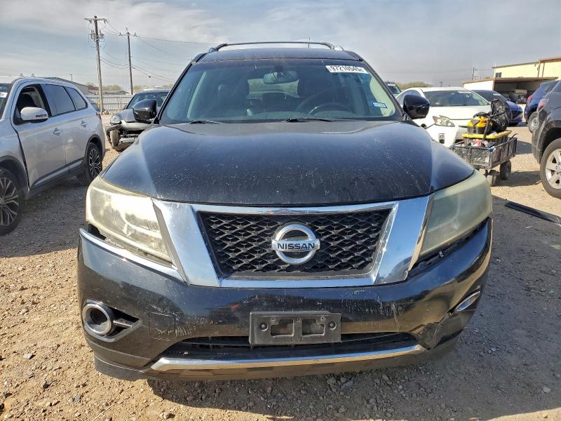 Photo 5 from auction – 2014 NISSAN PATHFINDER with VIN 5N1AR2MN2EC688449