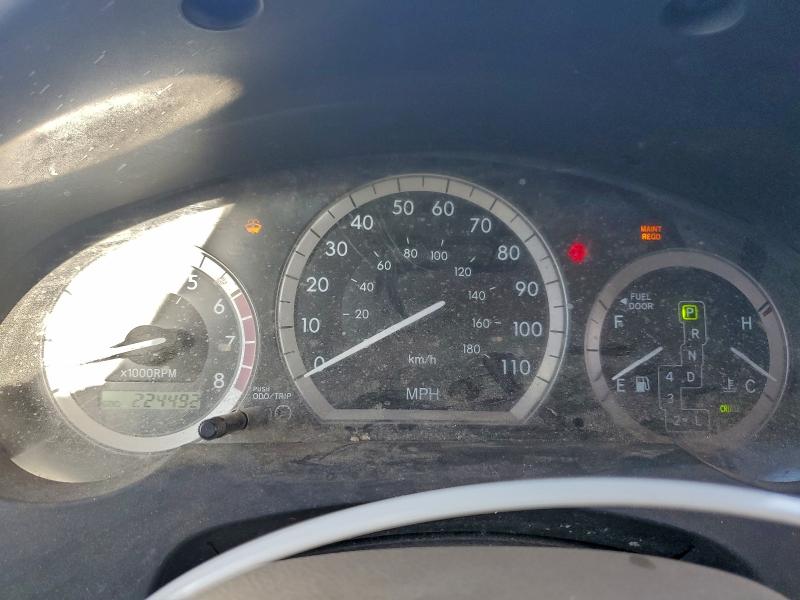 Photo 9 from auction – 2004 TOYOTA SIENNA CE with VIN 5TDZA23C74S106504