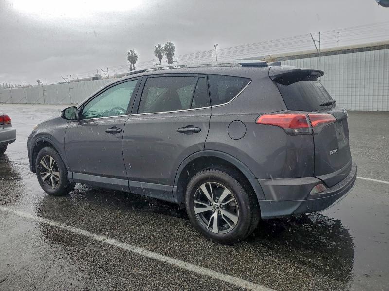Photo 2 from auction – 2016 TOYOTA RAV4 XLE with VIN 2T3WFREV4GW290265