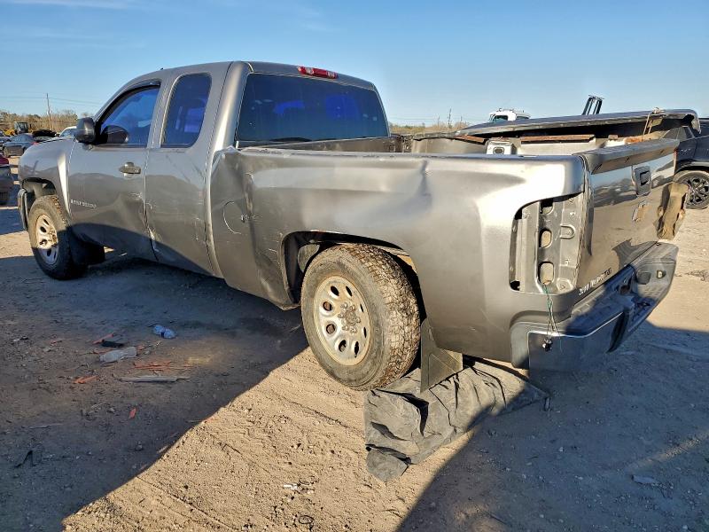 Photo 2 from auction – 2007 CHEVROLET SILVERADO with VIN 1GCEC19X77Z611359