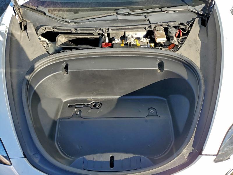 Photo 11 from auction – 2020 TESLA MODEL 3 with VIN 5YJ3E1EA2LF615550