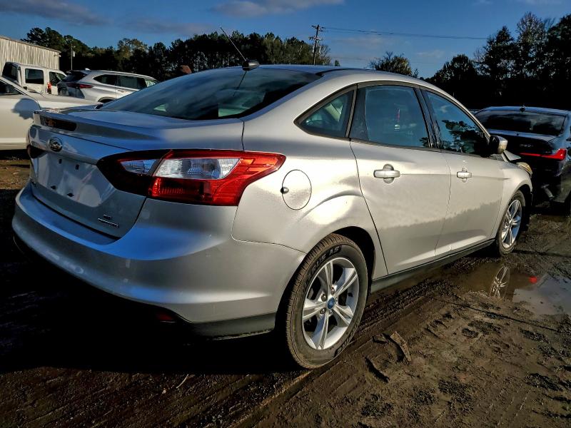 Photo 3 from auction – 2013 FORD FOCUS SE with VIN 1FADP3F25DL187138