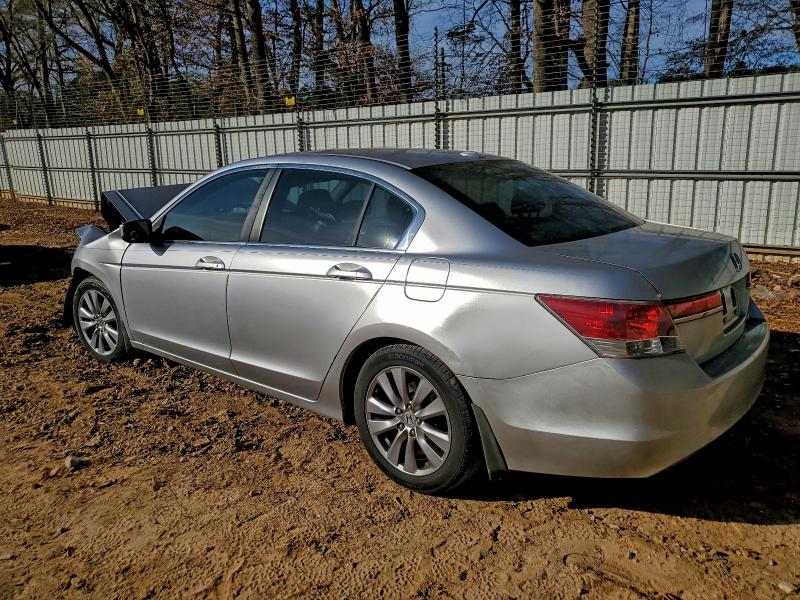 Photo 2 from auction – 2011 HONDA ACCORD EXL with VIN 1HGCP2F82BA102237