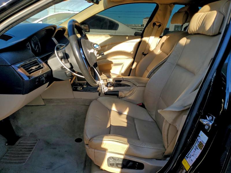 Photo 7 from auction – 2007 BMW 530 with VIN WBANE73597CM49075