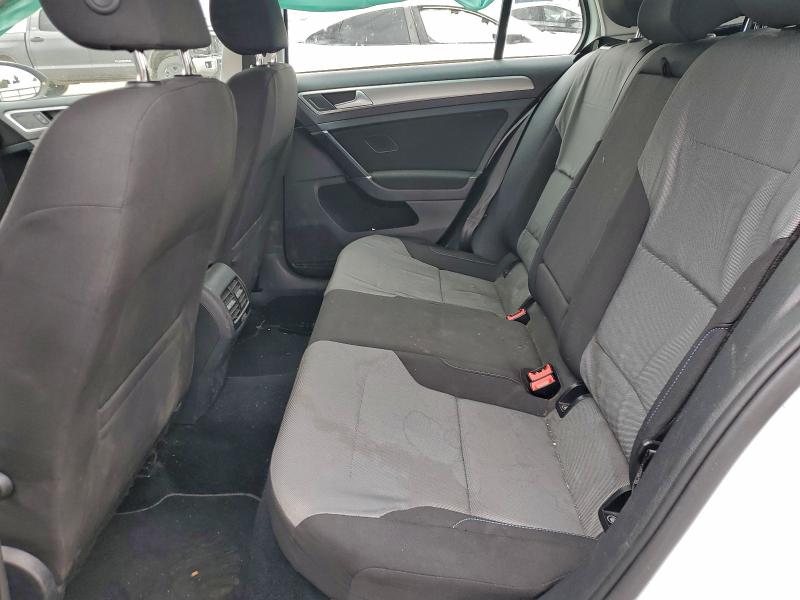 Photo 10 from auction – 2016 VOLKSWAGEN E-GOLF with VIN WVWKP7AU0GW900371