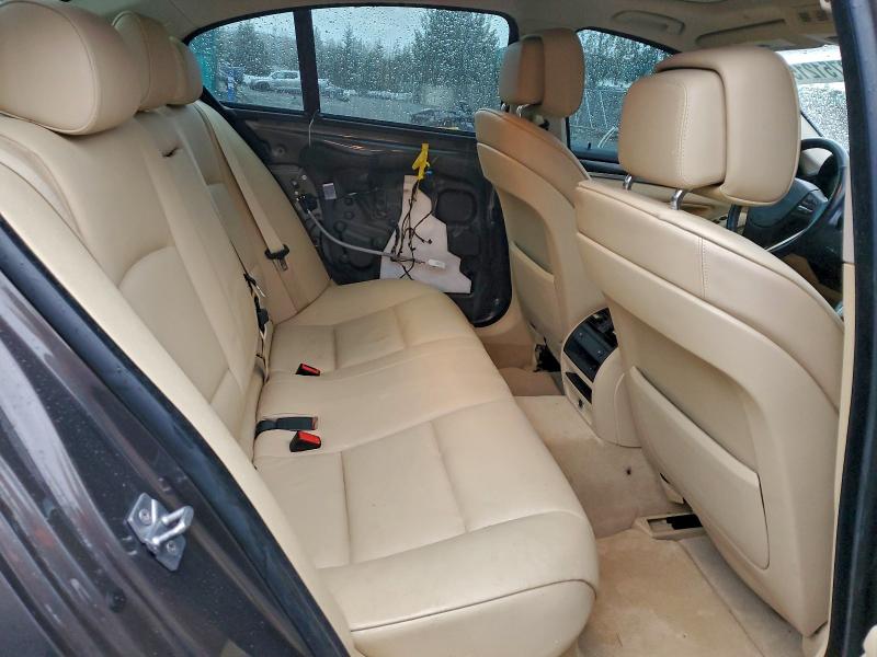 Photo 10 from auction – 2011 BMW 535 XI with VIN WBAFU7C55BC779702