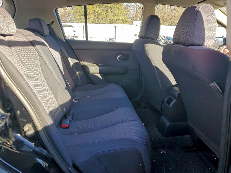 Photo 11 from auction – 2008 NISSAN VERSA S with VIN 3N1BC13E68L415483