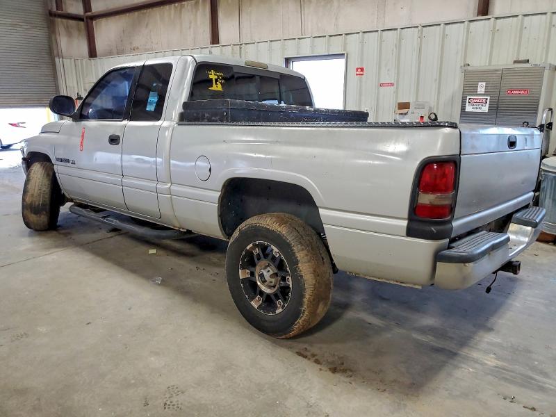 Photo 2 from auction – 2001 DODGE RAM 1500 with VIN 3B7HF13Y71M540839