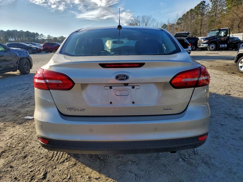 Photo 6 from auction – 2017 FORD FOCUS SEL with VIN 1FADP3H29HL282658