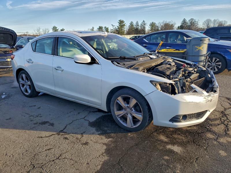 Photo 4 from auction – 2014 ACURA ILX 20 TEC with VIN 19VDE1F76EE005823