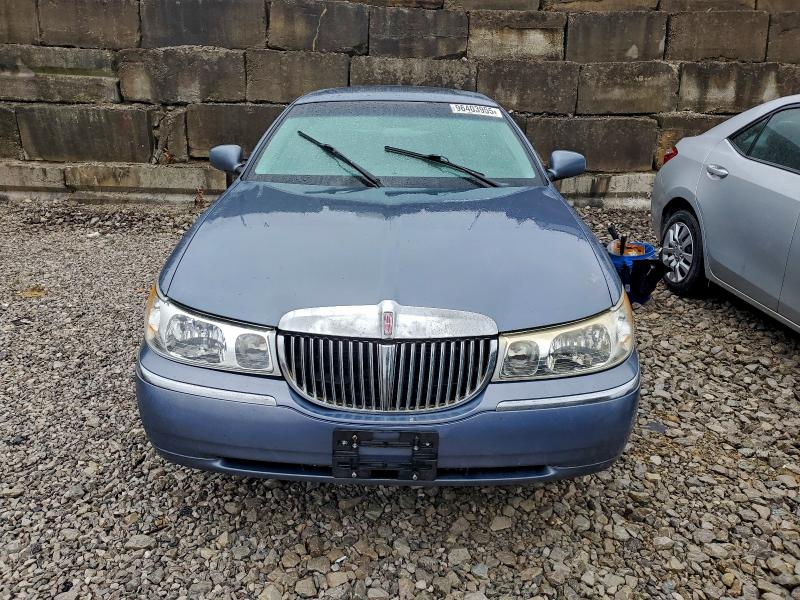 Photo 5 from auction – 2000 LINCOLN TOWN CAR E with VIN 1LNHM81W8YY785286