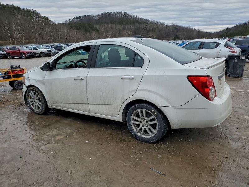 Photo 2 from auction – 2016 CHEVROLET SONIC LT with VIN 1G1JC5SH1G4115553