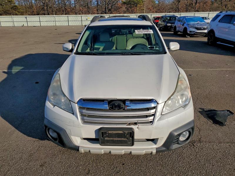 Снимка 5 от търг – 2014 SUBARU OUTBACK 2. с VIN 4S4BRBLC8E3326646