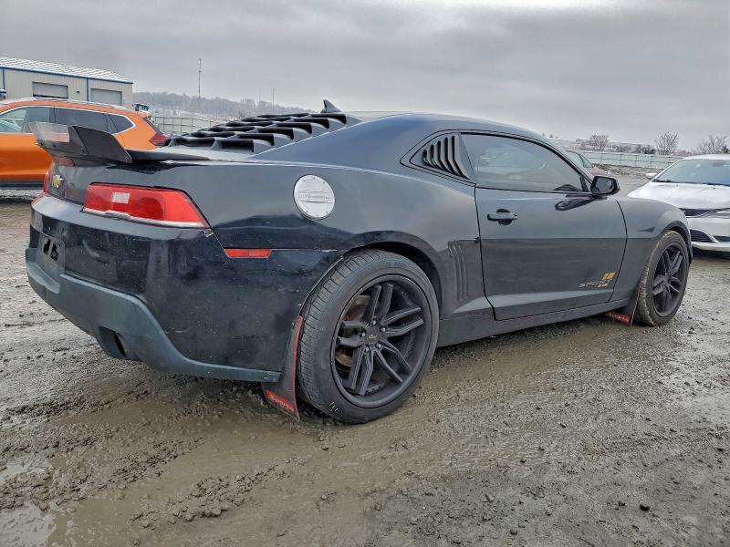 Photo 3 from auction – 2015 CHEVROLET CAMARO LS with VIN 2G1FB1E35F9219332