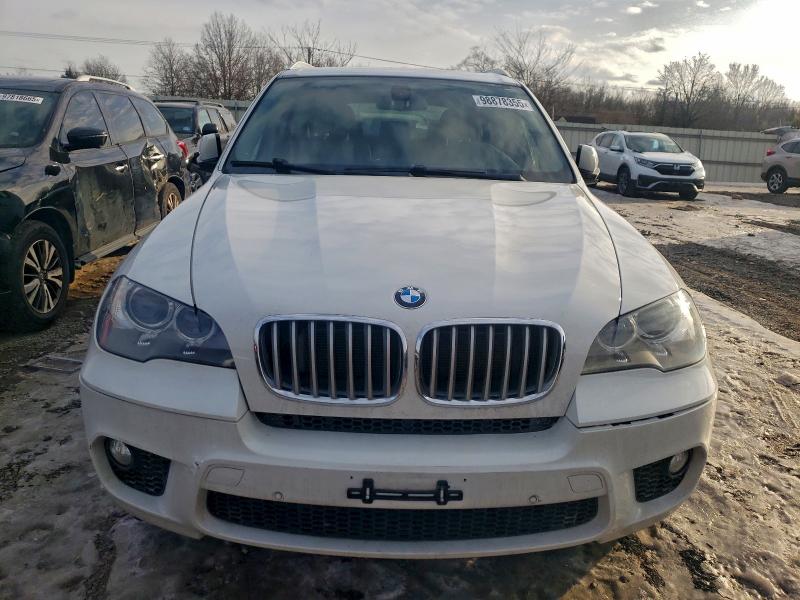 Photo 5 from auction – 2013 BMW X5 with VIN 5UXZV8C50D0C16839