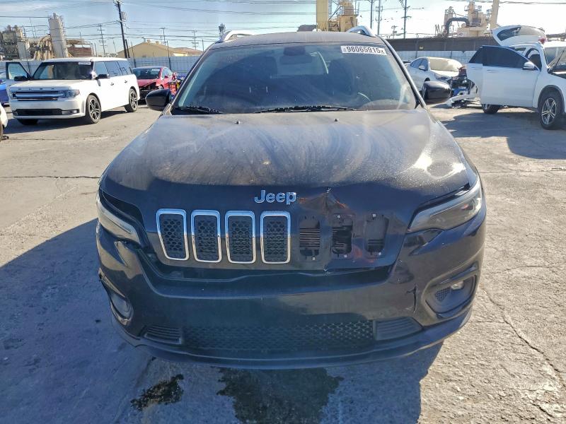 Photo 5 from auction – 2019 JEEP CHEROKEE with VIN 1C4PJLCB0KD114814