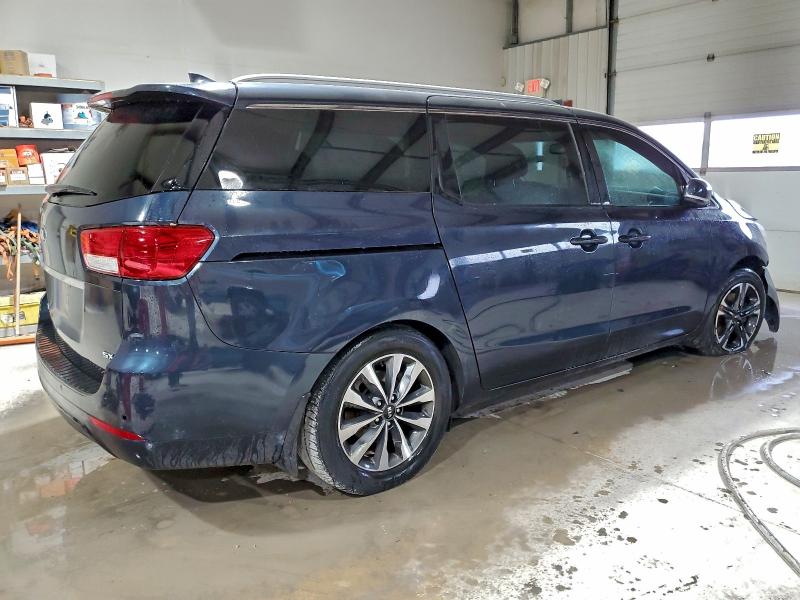Photo 3 from auction – 2015 KIA SEDONA with VIN KNDMC5C17F6065671