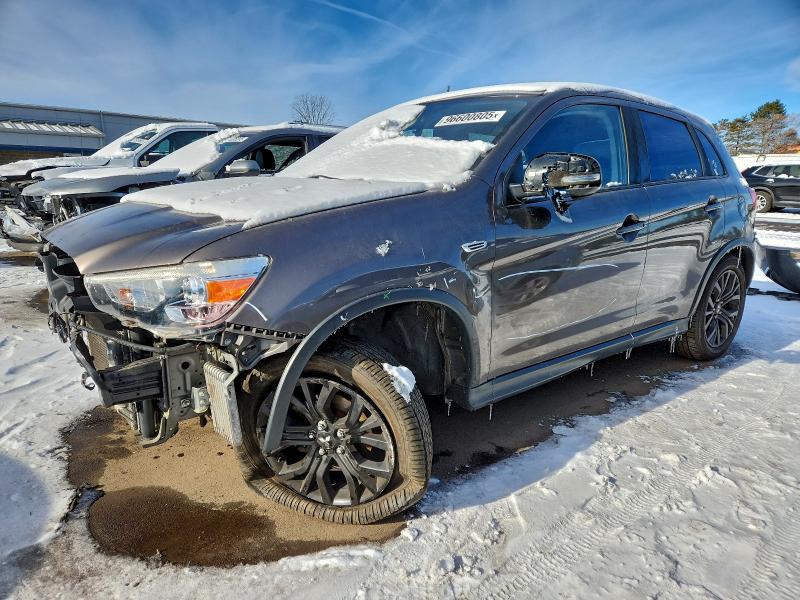 MITSUBISHI OUTLANDER 2018 with VIN JA4AR3AU3JZ029416 - Photo from auction