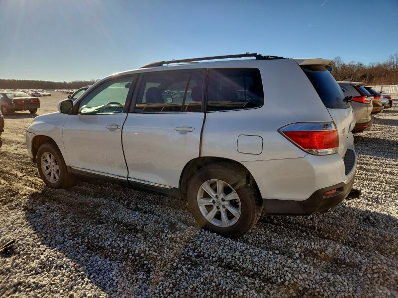 Photo 2 from auction – 2013 TOYOTA HIGHLANDER with VIN 5TDZA3EH6DS040588