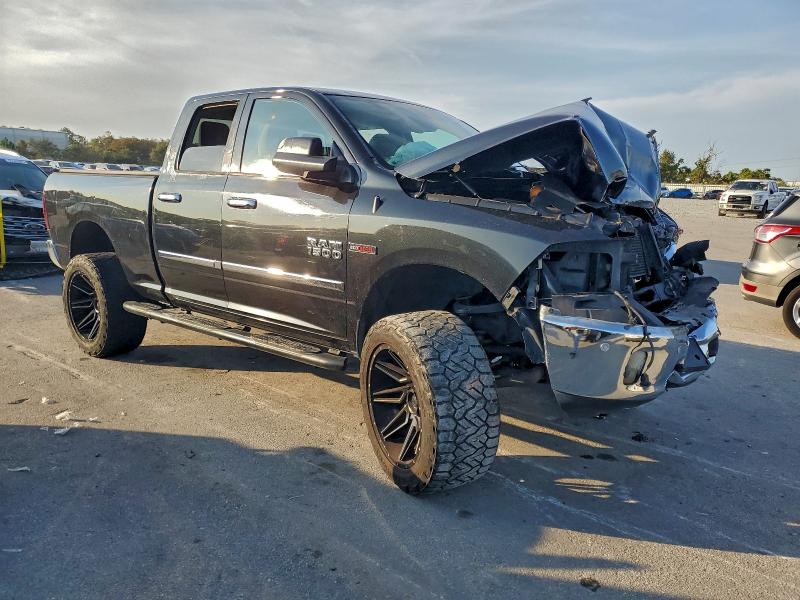 Photo 4 from auction – 2016 RAM 1500 with VIN 1C6RR6GM2GS107355