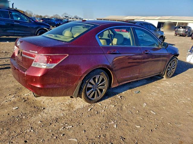 Photo 3 from auction – 2012 HONDA ACCORD with VIN 1HGCP2F85CA138344