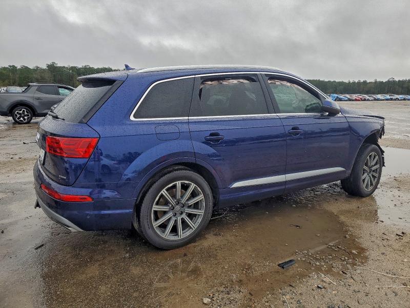 Photo 3 from auction – 2019 AUDI Q7 PRESTIG with VIN WA1VABF7XKD038912