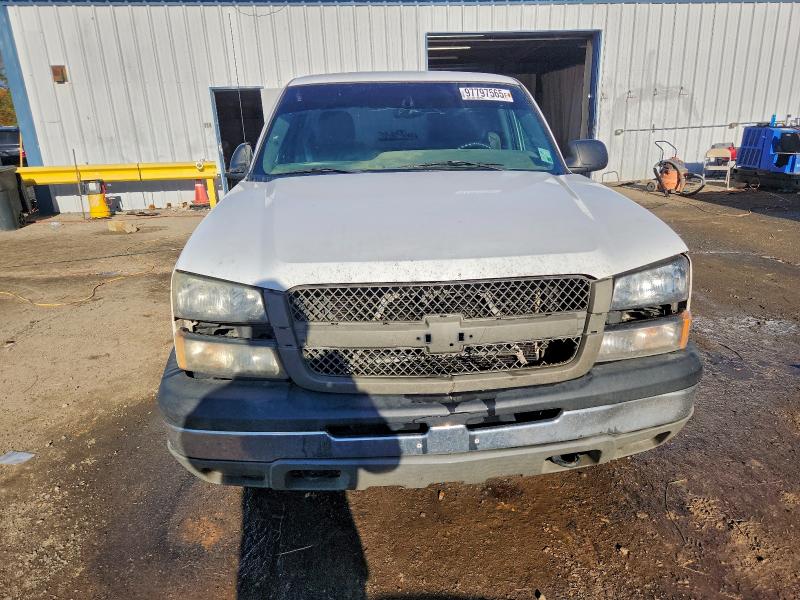 Photo 5 from auction – 2004 CHEVROLET SILVERADO with VIN 1GCEC14VX4Z171669