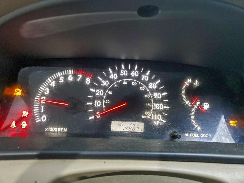 Photo 9 from auction – 2006 TOYOTA COROLLA CE with VIN 1NXBR32E56Z714020