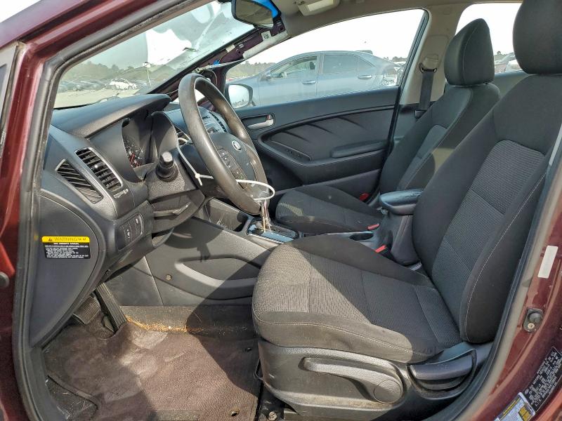 Photo 7 from auction – 2017 KIA FORTE LX with VIN 3KPFK4A74HE138649