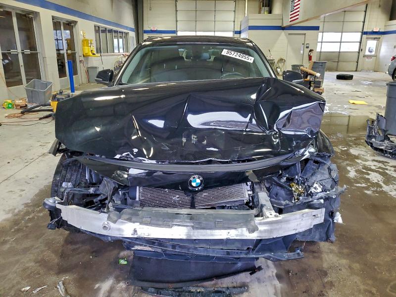 Photo 5 from auction – 2013 BMW 328 I with VIN WBA3A5G5XDNP23563