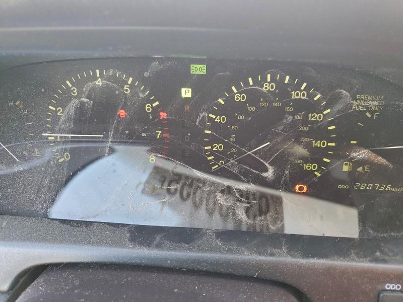 Photo 9 from auction – 1993 LEXUS LS 400 with VIN JT8UF11E2P0148014