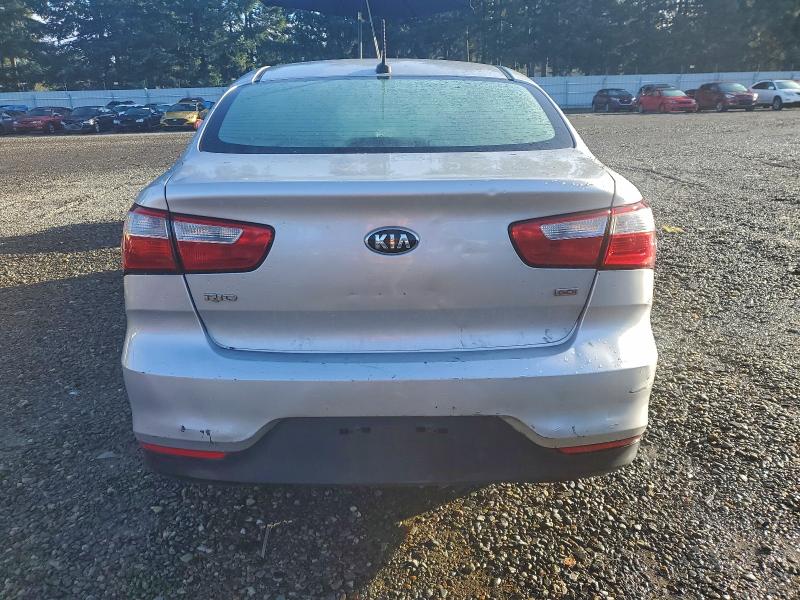 Photo 6 from auction – 2016 KIA RIO LX with VIN KNADM4A35G6696476