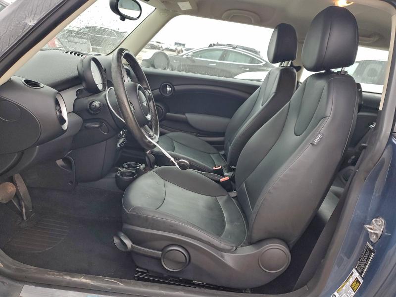 Photo 7 from auction – 2011 MINI COOPER with VIN WMWSU3C50BT094319