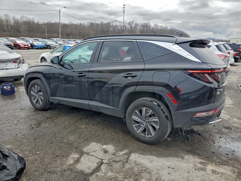 Photo 2 from auction – 2023 HYUNDAI TUCSON with VIN KM8JBCA15PU117496