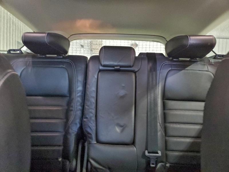 Photo 10 from auction – 2018 FORD ESCAPE TIT with VIN 1FMCU9J97JUA39922