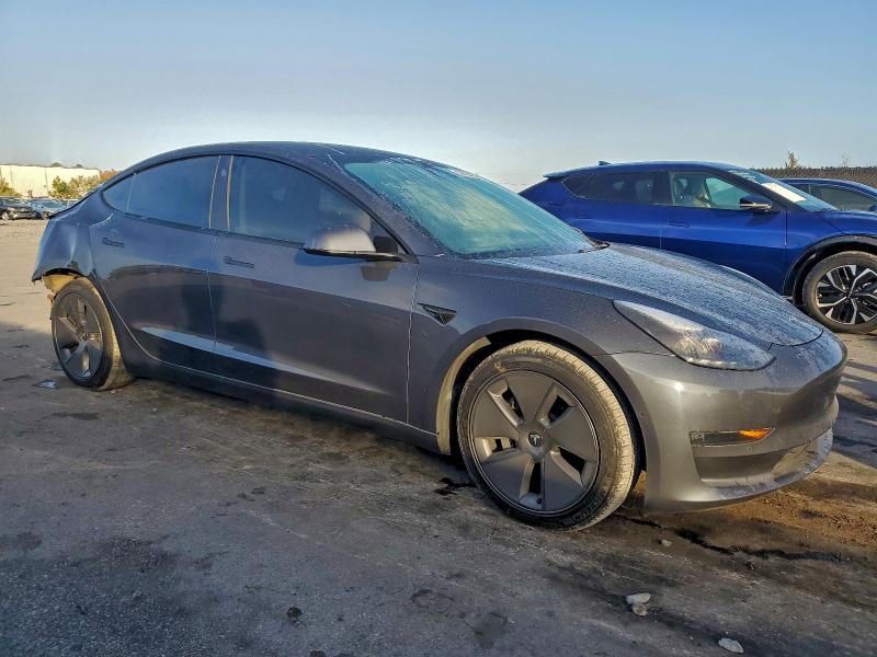 Photo 4 from auction – 2022 TESLA MODEL 3 with VIN 5YJ3E1EB6NF256666
