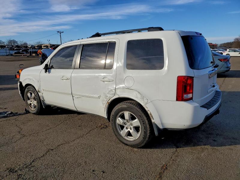 Photo 2 from auction – 2011 HONDA PILOT EX with VIN 5FNYF4H54BB005909